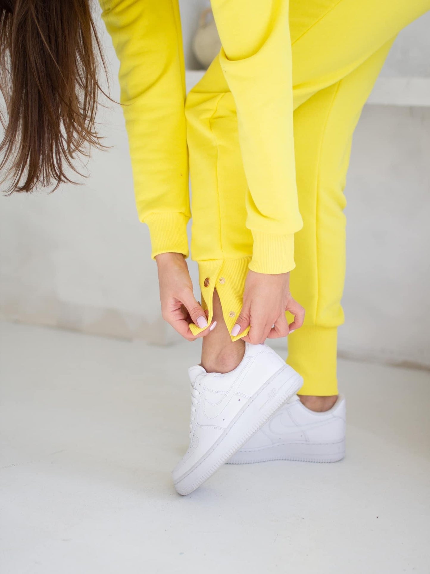 Dres żółty, Yellow tracksuit